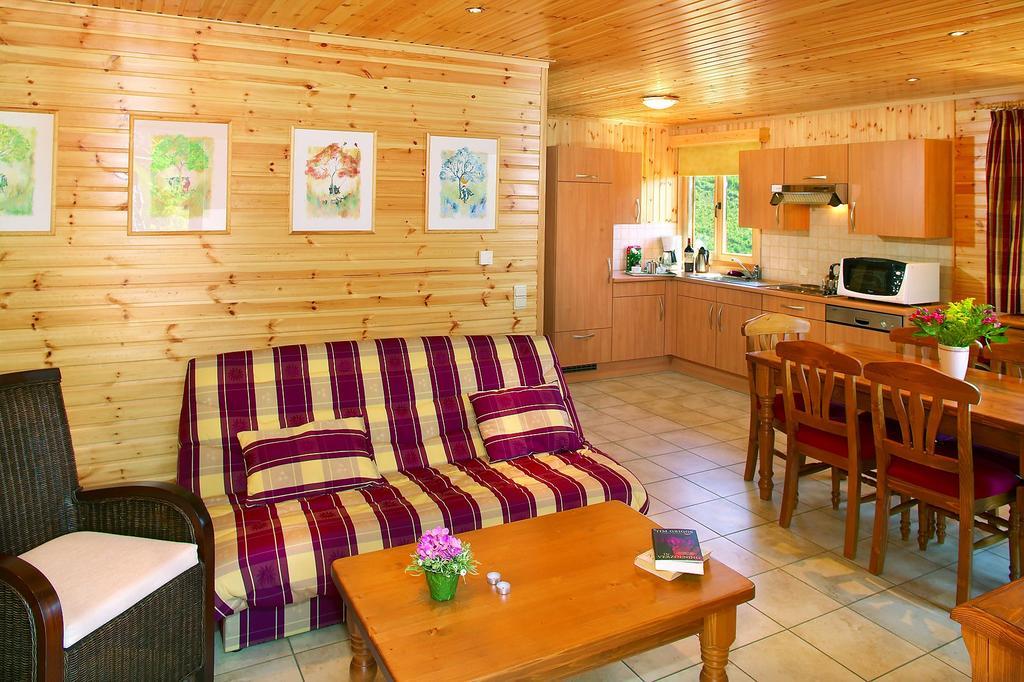 Vila Les Rochettes Pluton 4 La-Roche-en-Ardenne Exteriér fotografie